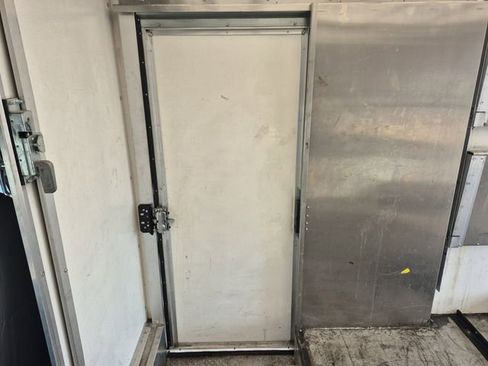 Used 2022 Chevrolet Express 3500 w/ Power Convenience Package image 27