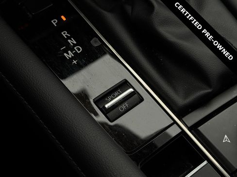 Used 2025 MAZDA MAZDA3 s image 32