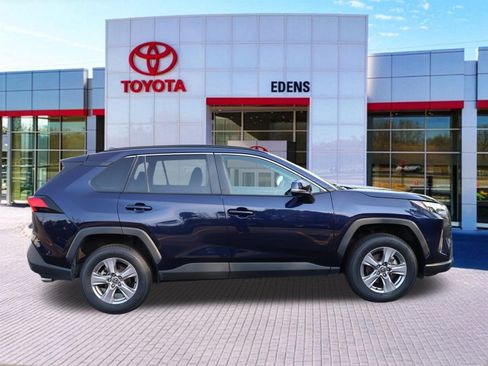 Certified 2025 Toyota RAV4 XLE FWD image 2
