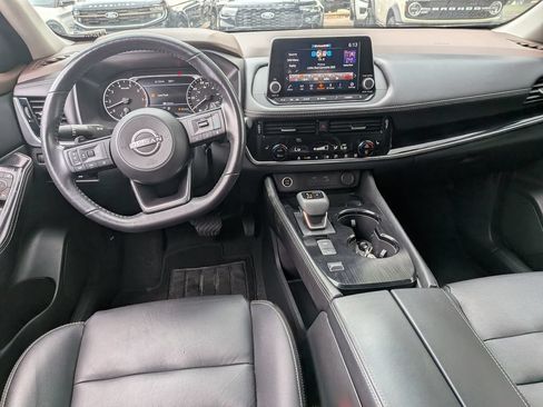 Used 2023 Nissan Rogue SL FWD image 32