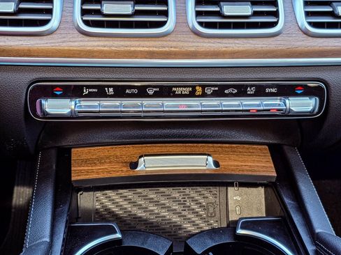 New 2025 Mercedes-Benz GLE 450 4MATIC image 19