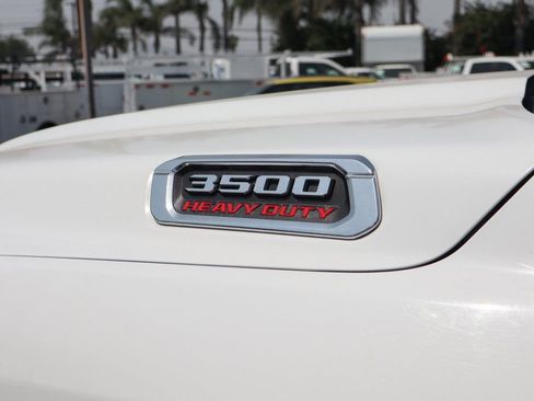 Used 2021 RAM 3500 Big Horn image 49