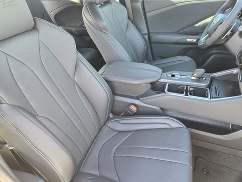 New 2026 Lexus TX 500h AWD image 7
