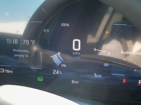 New 2026 Chevrolet Equinox EV LT image 18