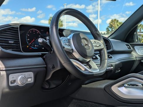 Used 2020 Mercedes-Benz GLE 580 4MATIC image 9