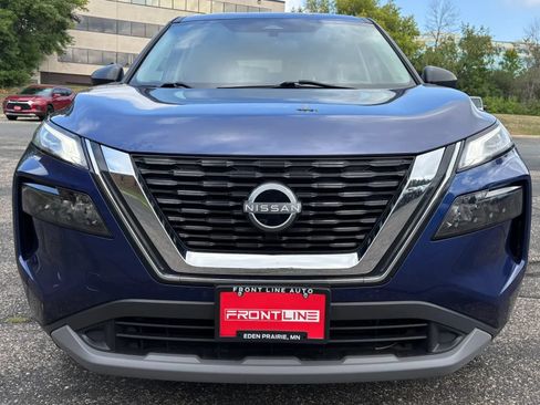 Used 2023 Nissan Rogue S AWD/4WD image 14