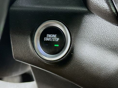 Used 2019 GMC Terrain SLE w/ Driver Convenience Package FWD image 19