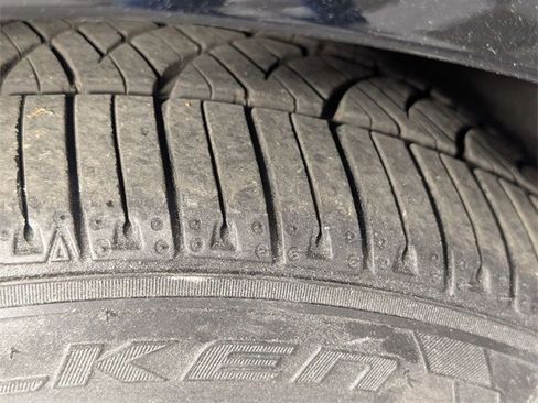 Used 2014 Cadillac ATS Premium w/ Cold Weather Package image 9