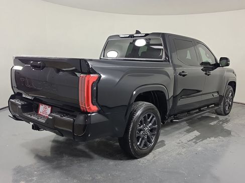 Used 2023 Toyota Tundra Platinum AWD/4WD image 6