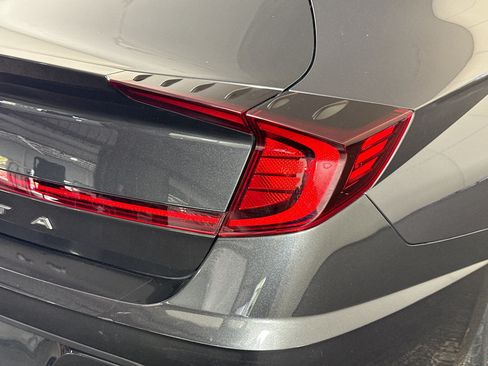 Used 2020 Hyundai Sonata SE w/ Cargo Package FWD image 33