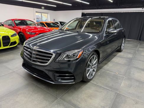 Used 2019 Mercedes-Benz S 560 Sedan image 1