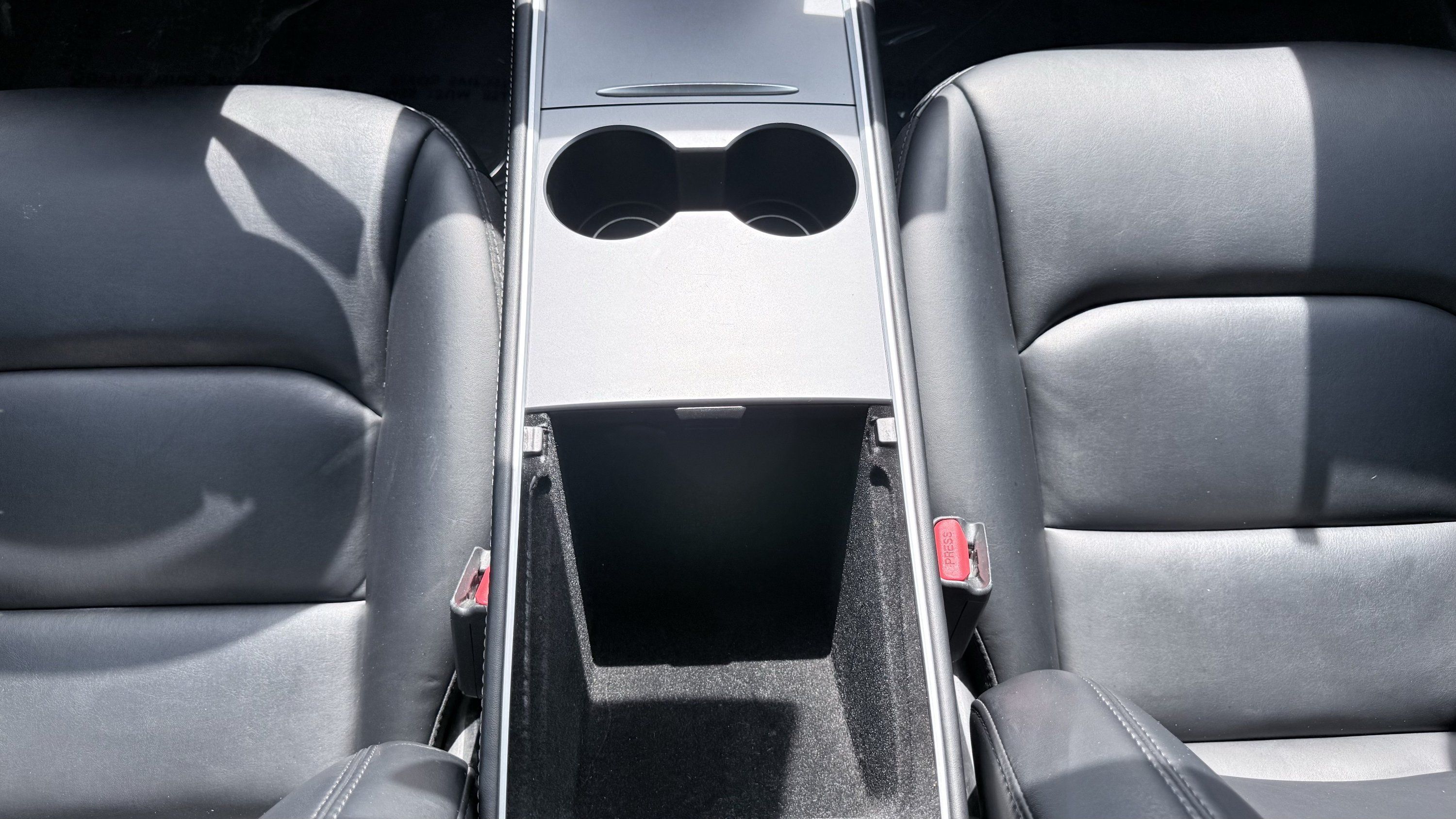 Used 2022 Tesla Model 3 Standard Range RWD image 56
