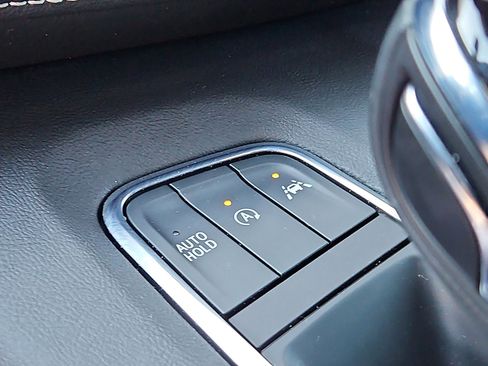 Certified 2023 Cadillac Escalade Sport w/ LPO, ONYX Package image 18