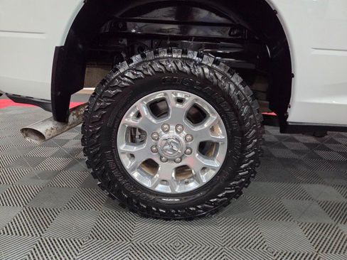 Used 2024 RAM 2500 Laramie AWD/4WD image 91
