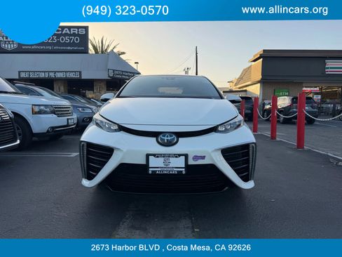 Used 2019 Toyota Mirai Sedan 4D image 2