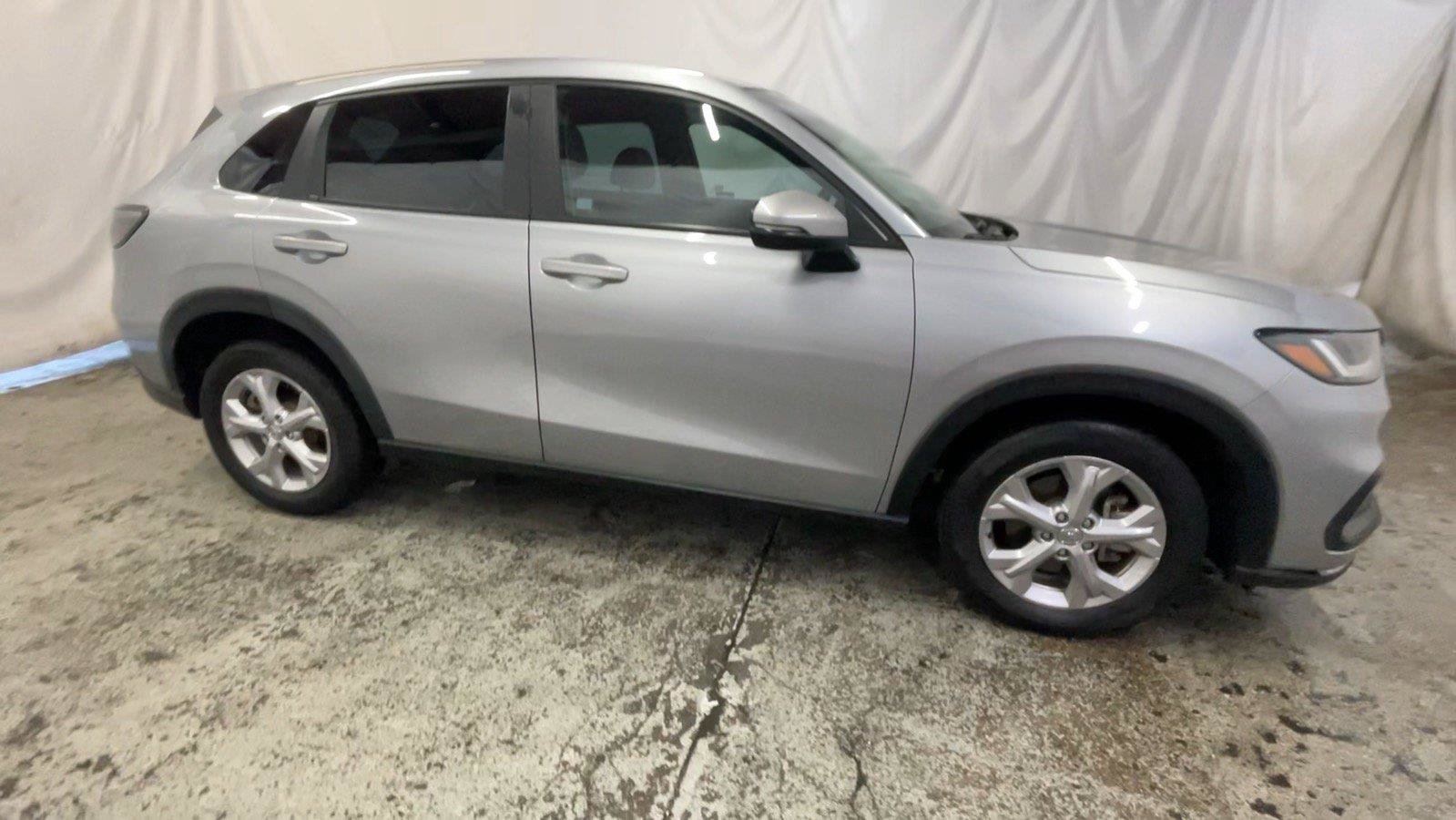 Certified 2024 Honda HR-V LX image 4