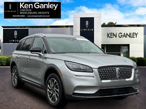 Used 2022 Lincoln Corsair Standard w/ Equipment Group 101A image 1