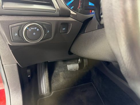 Used 2015 Ford Fusion S FWD image 10