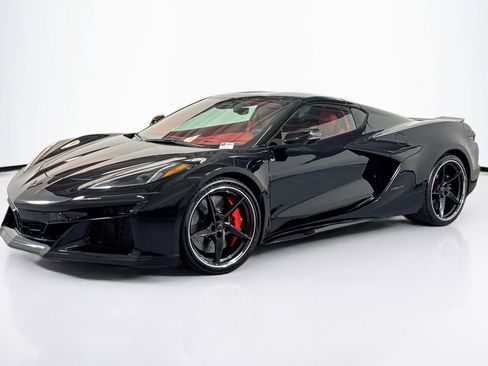 Used 2024 Chevrolet Corvette E-Ray image 1