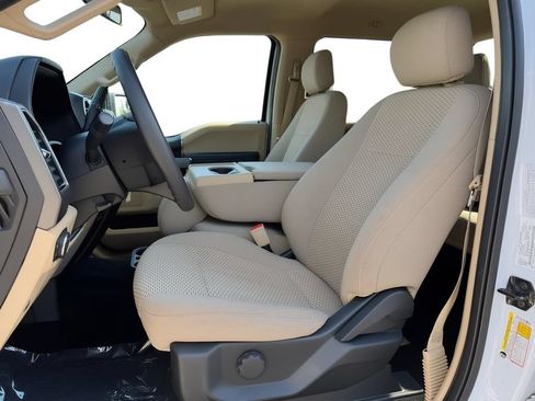 Used 2018 Ford F150 XLT AWD/4WD image 6