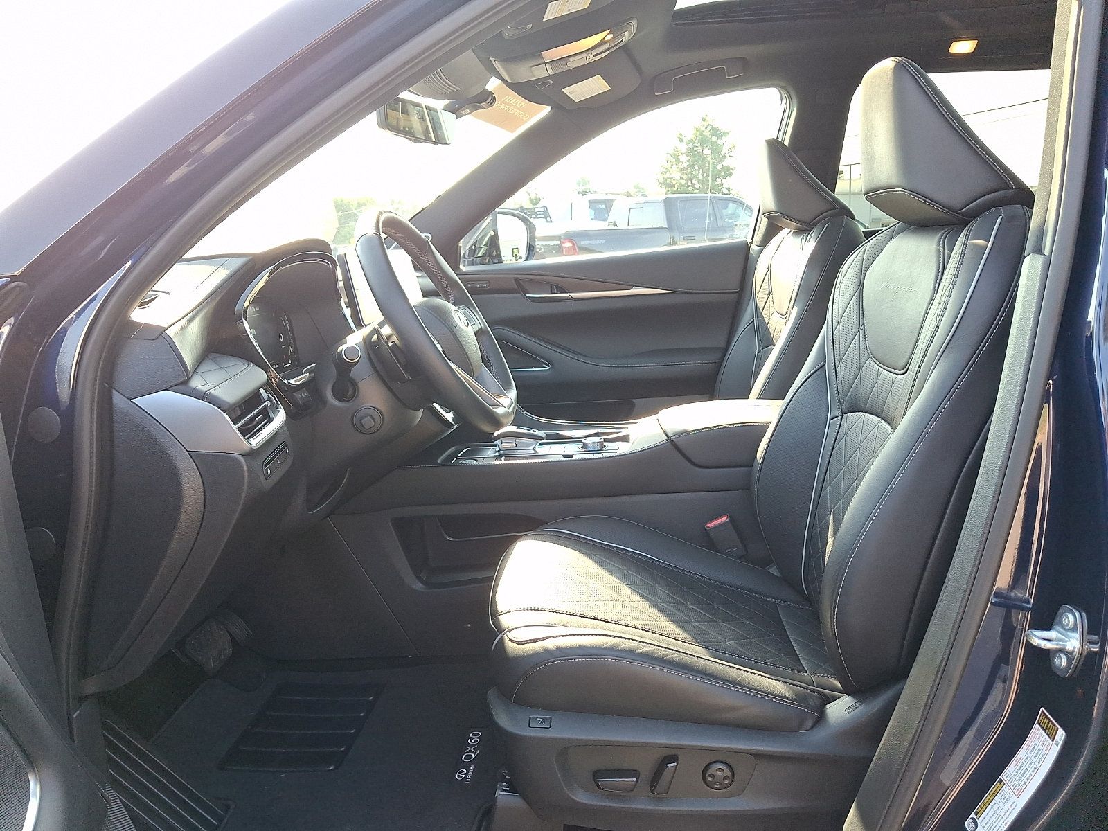 Certified 2024 INFINITI QX60 Autograph AWD/4WD image 16