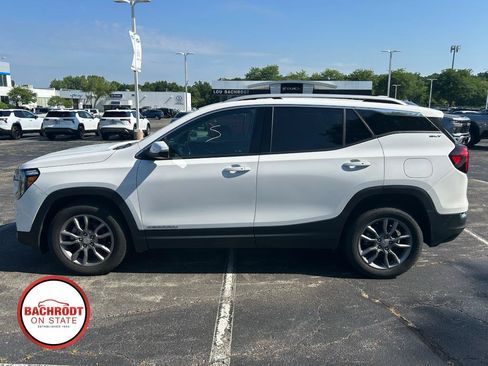 Used 2022 GMC Terrain SLT AWD/4WD image 8