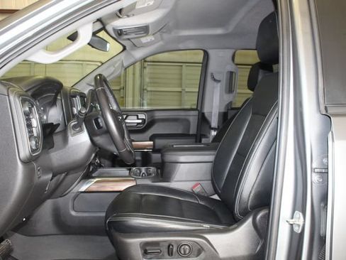 Used 2021 Chevrolet Silverado 1500 LT Trail Boss w/ Bed Protection Package AWD/4WD image 10