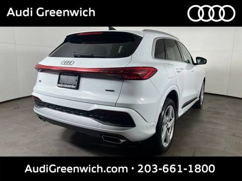 Used 2025 Audi Q5 Premium Plus w/ Premium Plus AWD/4WD image 7