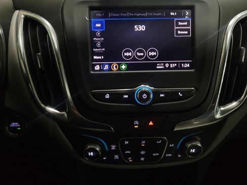 Used 2024 Chevrolet Equinox LT image 25