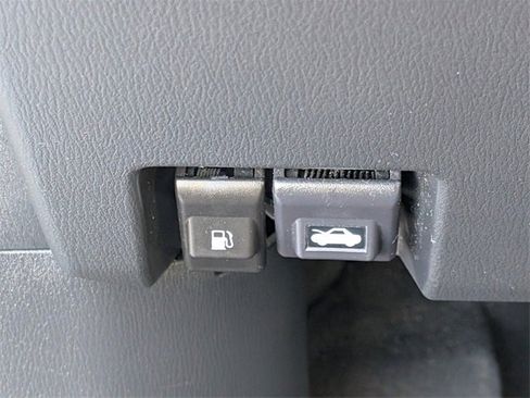 Used 2020 MAZDA CX-5 Touring image 41