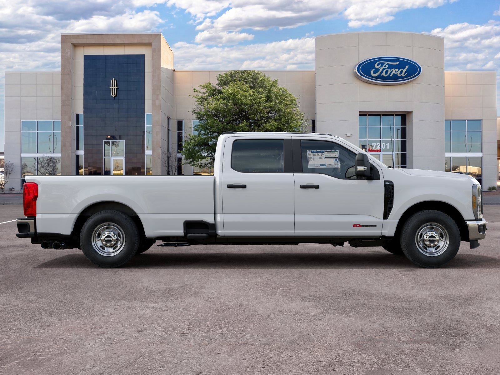 New 2027 Ford F350 XL w/ XL Driver Assist Package RWD image 5