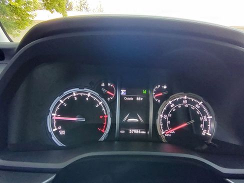 Used 2021 Toyota 4Runner TRD Off-Road Premium w/ Moonroof Package image 28