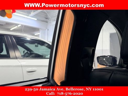 Used 2020 BMW 750i xDrive w/ Executive Package image 40