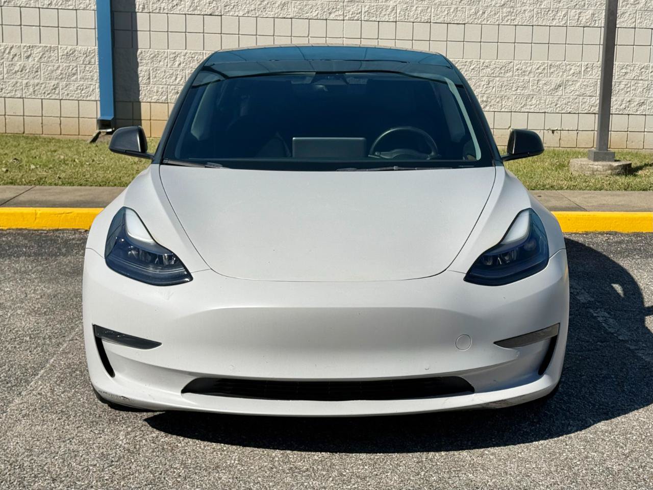 Used 2022 Tesla Model 3 Long Range AWD/4WD image 2