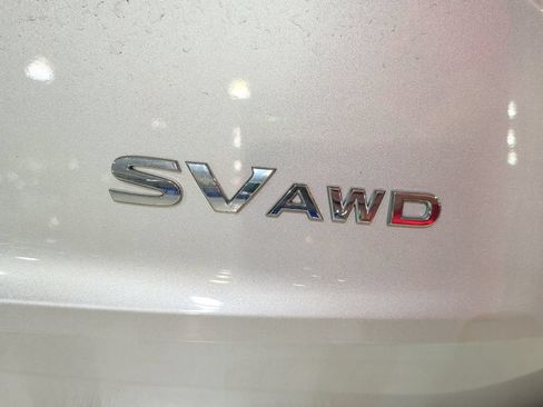 Used 2023 Nissan Rogue SV w/ SV Premium B Package AWD/4WD image 9