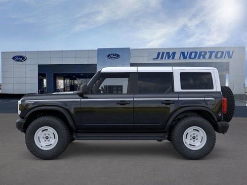 New 2026 Ford Bronco Heritage Edition image 3