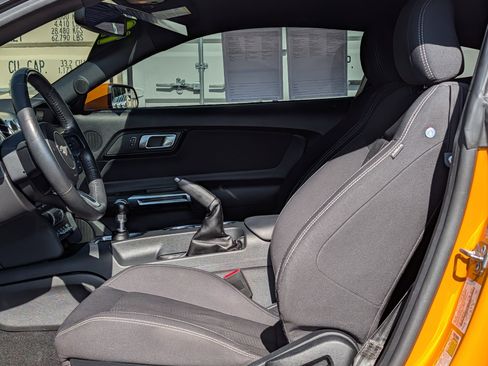 Certified 2019 Ford Mustang GT w/ Performance Package - Level 2 image 16