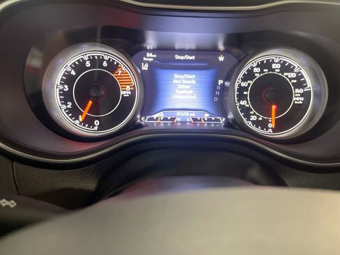 Certified 2022 Jeep Cherokee Trailhawk w/ Sun, Sound & Nav Group AWD/4WD image 21
