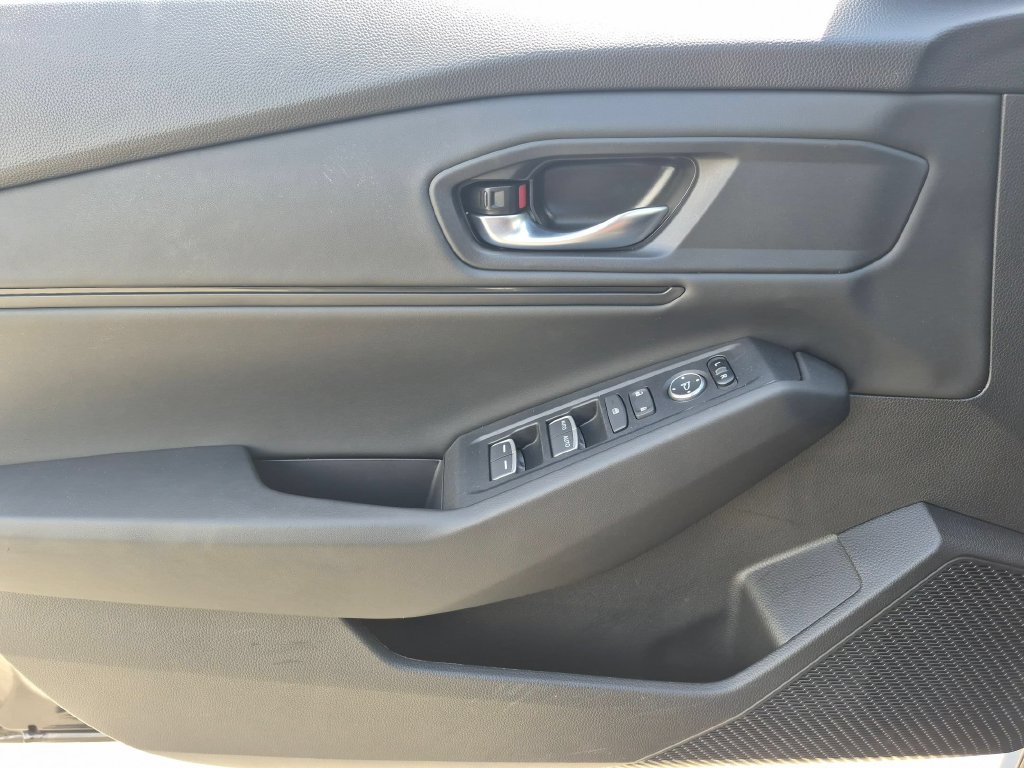 Used 2025 Honda Accord SE image 21