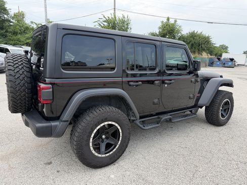 Used 2020 Jeep Wrangler Unlimited Rubicon w/ Steel Bumper Group AWD/4WD image 7