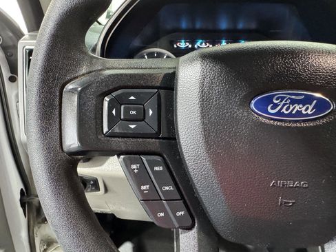 Used 2017 Ford F250 XLT AWD/4WD image 14