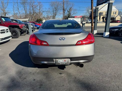 Used 2009 INFINITI G37 x Coupe w/ Premium Pkg image 5