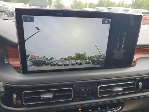 Certified 2023 Lincoln Nautilus Reserve AWD/4WD image 19