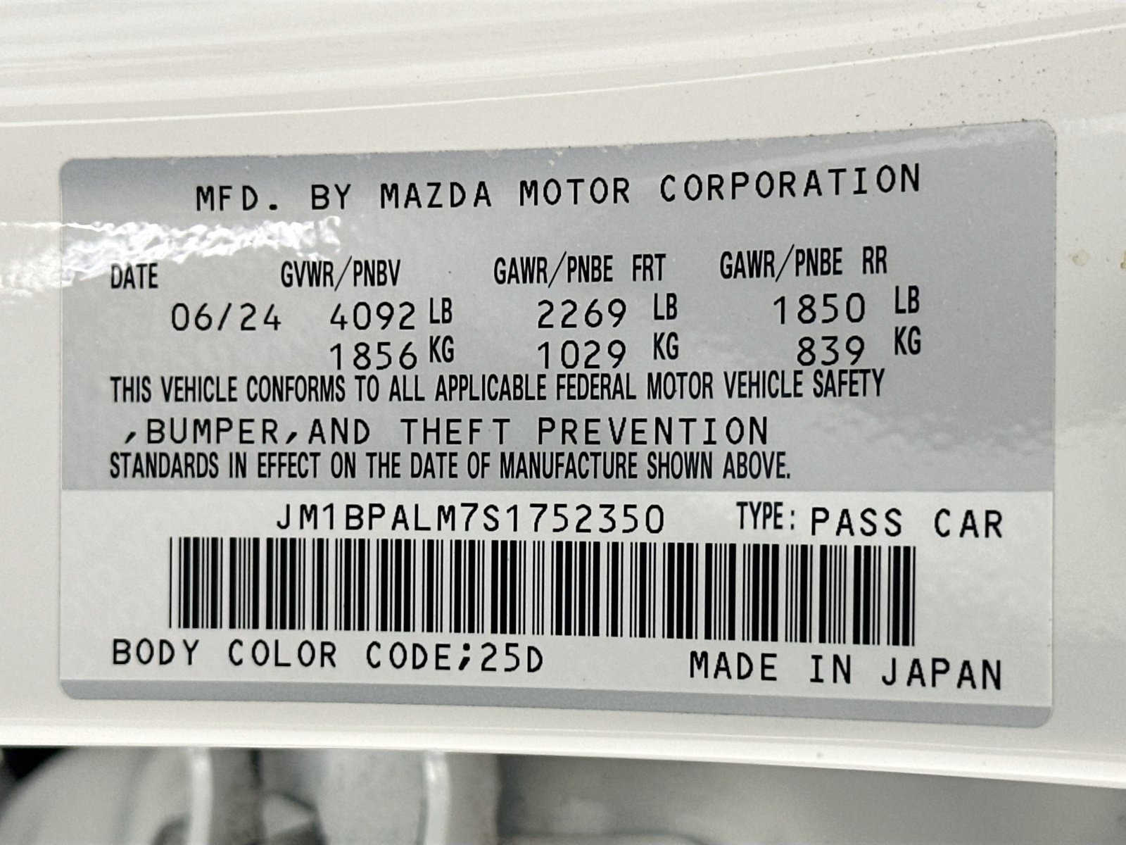 Used 2025 MAZDA MAZDA3 s FWD image 31