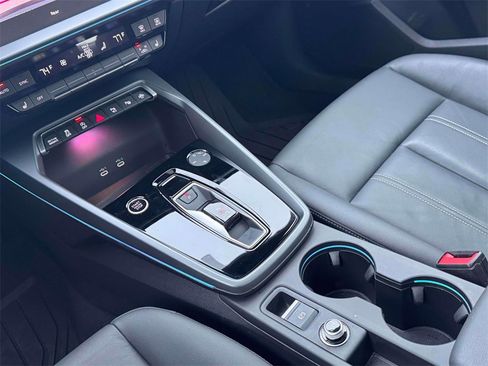 Used 2025 Audi A3 2.0T Premium image 18