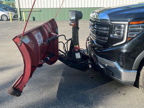 Certified 2022 GMC Sierra 1500 SLT w/ SLT Premium Plus Package AWD/4WD image 35