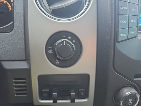 Used 2013 Ford F150 XLT w/ Luxury Equipment Group image 25