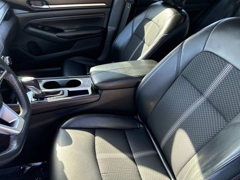 Certified 2023 Nissan Altima 2.5 SR image 21