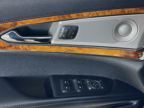 Used 2019 Lincoln Nautilus Reserve w/ Ultimate Package image 16