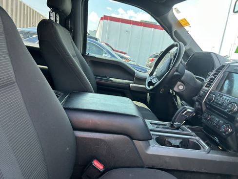 Used 2016 Ford F150 XLT w/ Equipment Group 302A Luxury AWD/4WD image 12